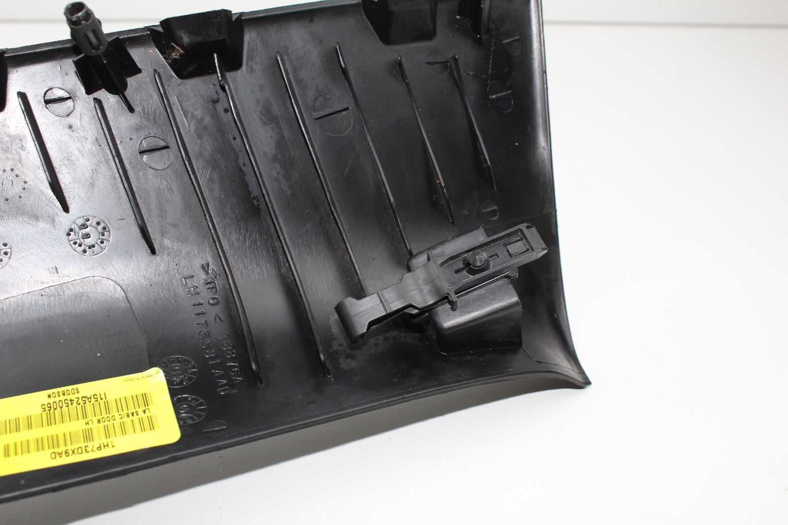 2015-23 DODGE CHALLENGER REAR LEFT C PILLAR TRIM COVER OEM 1HP73DX9AD