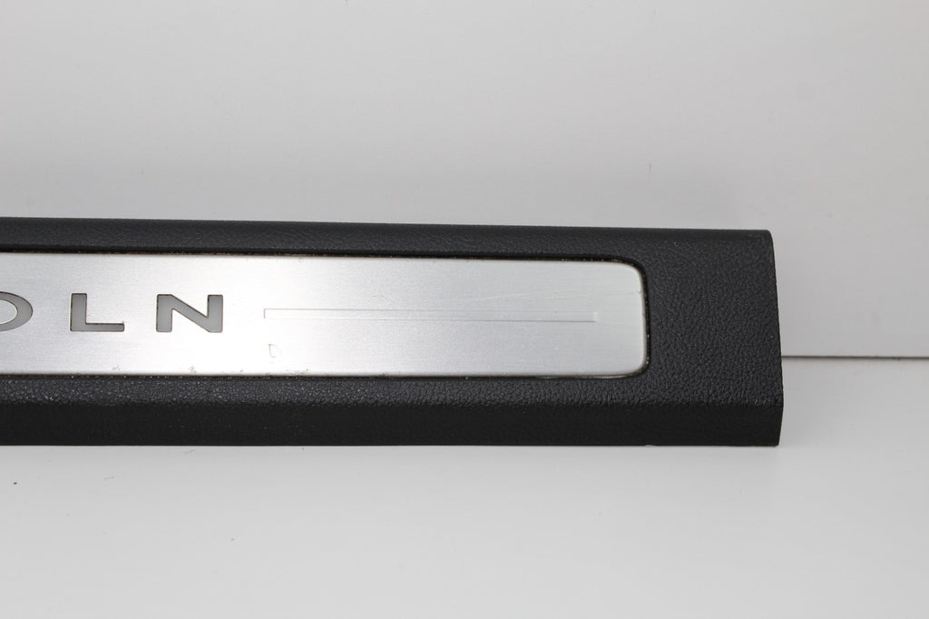 2013-2020 Lincoln MKZ Front RIGHT Door Sill SCUFF Plate Trim OEM DP53F13201L