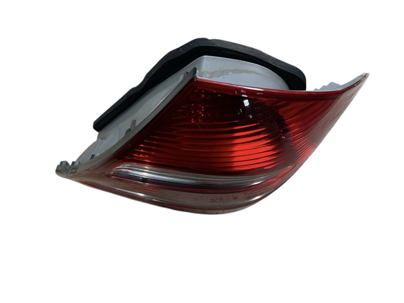 03-09 MERCEDES E350 REAR RIGHT PASSENGER SIDE TAIL LIGHT LAMP OEM A2118200454