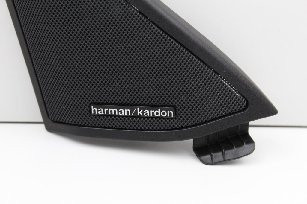 2010-16 MERCEDES E350 HARMON KARDON FROND LEFT DOOR SPEAKER COVER OEM 