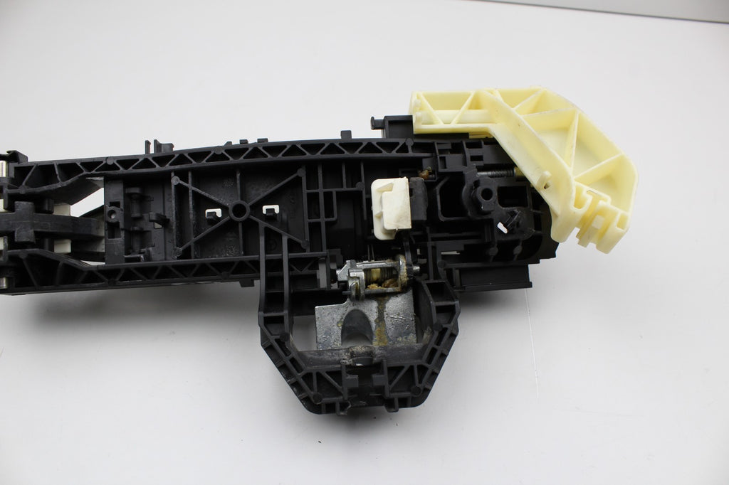 2014-17 MERCEDES E350 REAR RIGHT EXTIRIOR DOOR HANDLE OEM A2047601634