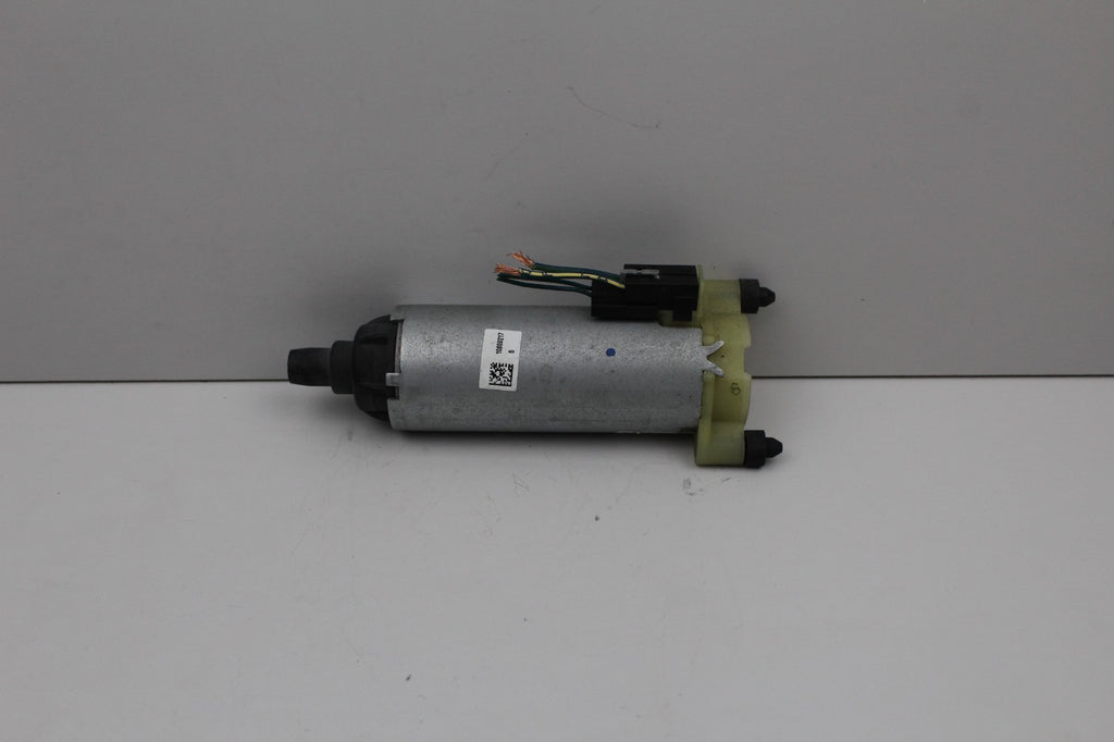 2012-18 MERCEDES E350 FRONT LEFT OR RIGHT SEAT ADJUSTMENT MOTOR OEM 0130002623
