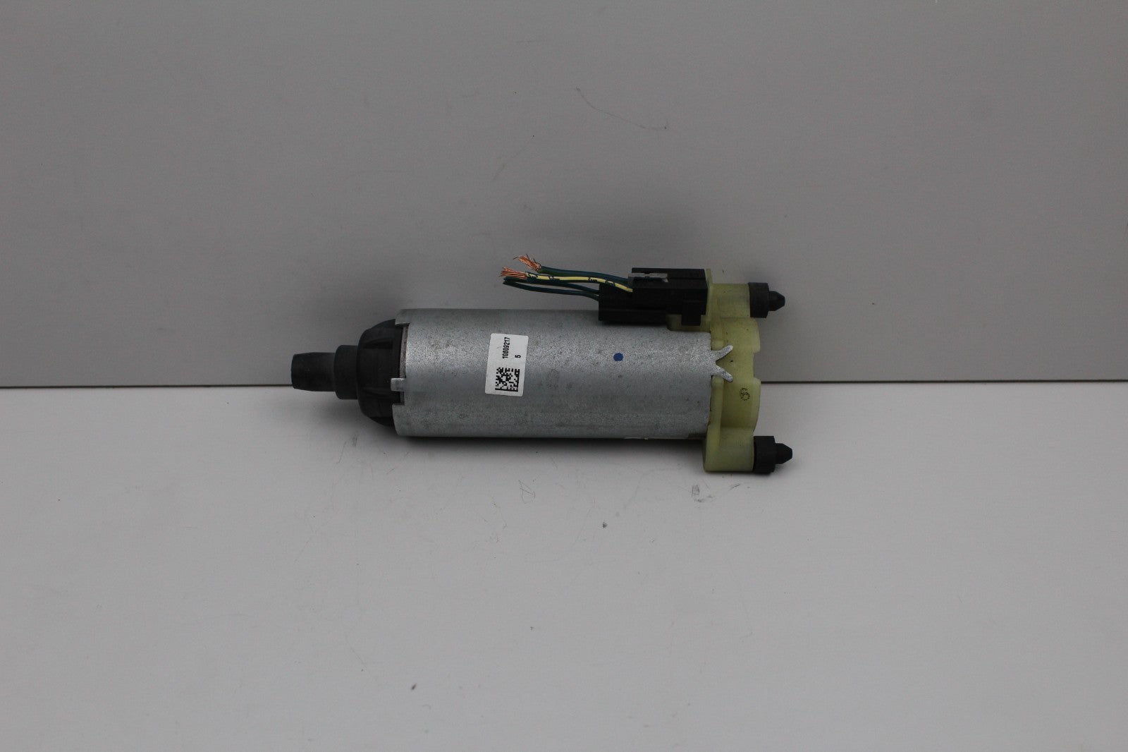 2012-18 MERCEDES E350 FRONT LEFT OR RIGHT SEAT ADJUSTMENT MOTOR OEM 0130002623