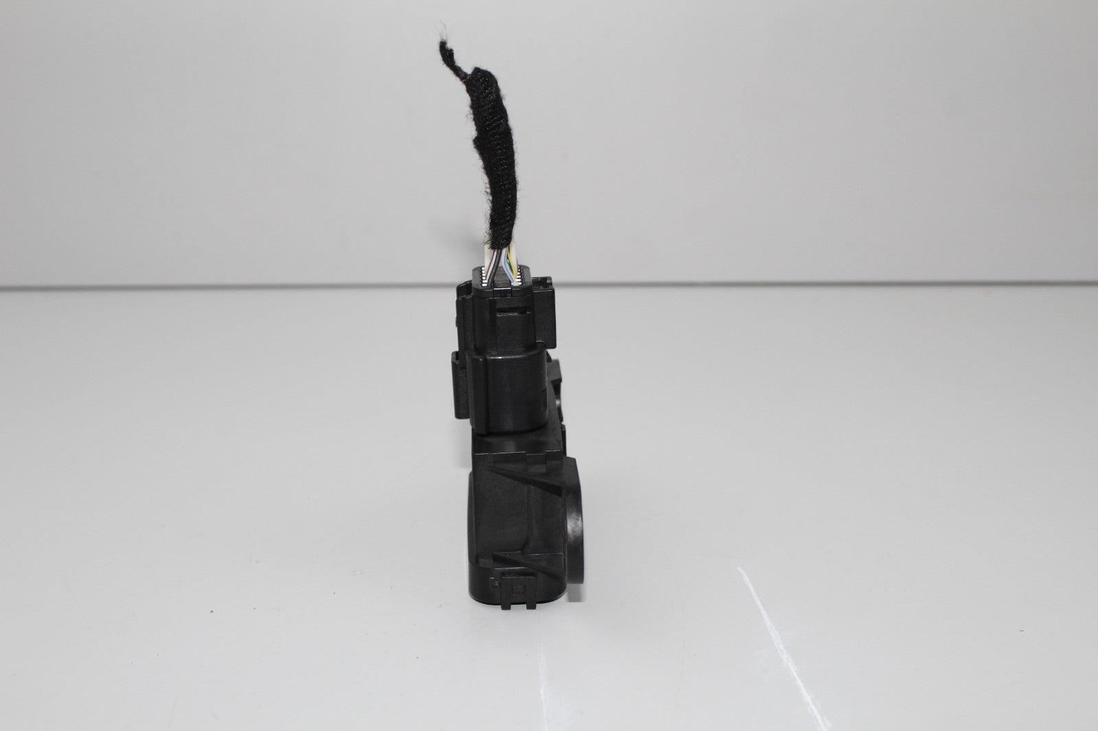 2017-2020 LINCOLN MKZ POWER CONTROL MODULE UNIT OEM HU5T14G490AF
