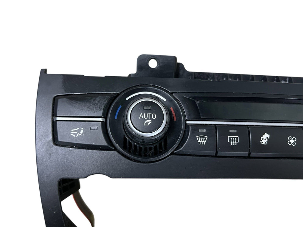 2011 BMW X5 Climate Control Panel Switches OEM 922792301