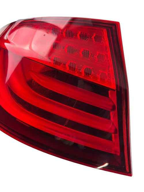 11-13 BMW F10 528I 535I 550I LEFT OUTER TAIL LIGHT DRIVER SIDE 173462-01 OEM