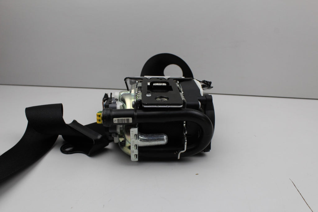 10-16 OEM Mercedes E350 E550 Front Right Passenger Side Seat Belt Retractor OEM
