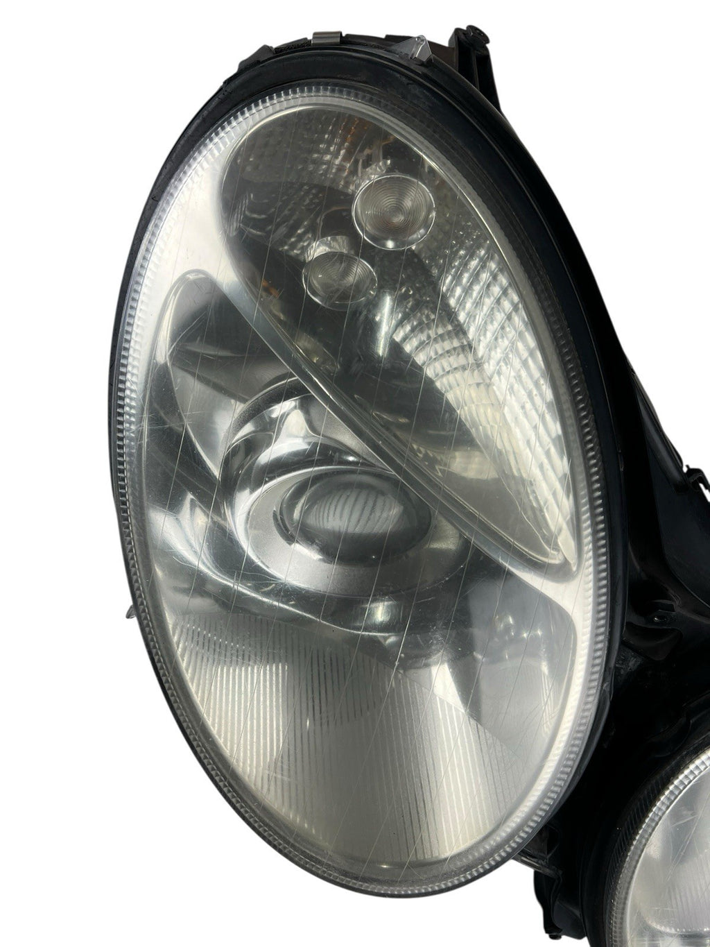 2003-2006 Mercedes E-Class E350 Right Passenger Headlight Lamp OEM 15436000