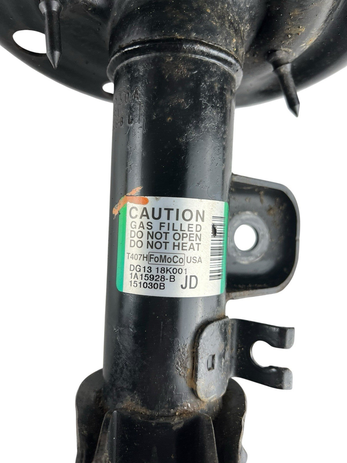 2015 Ford Taurus Front Left Shock Strut OEM  DG1418k001