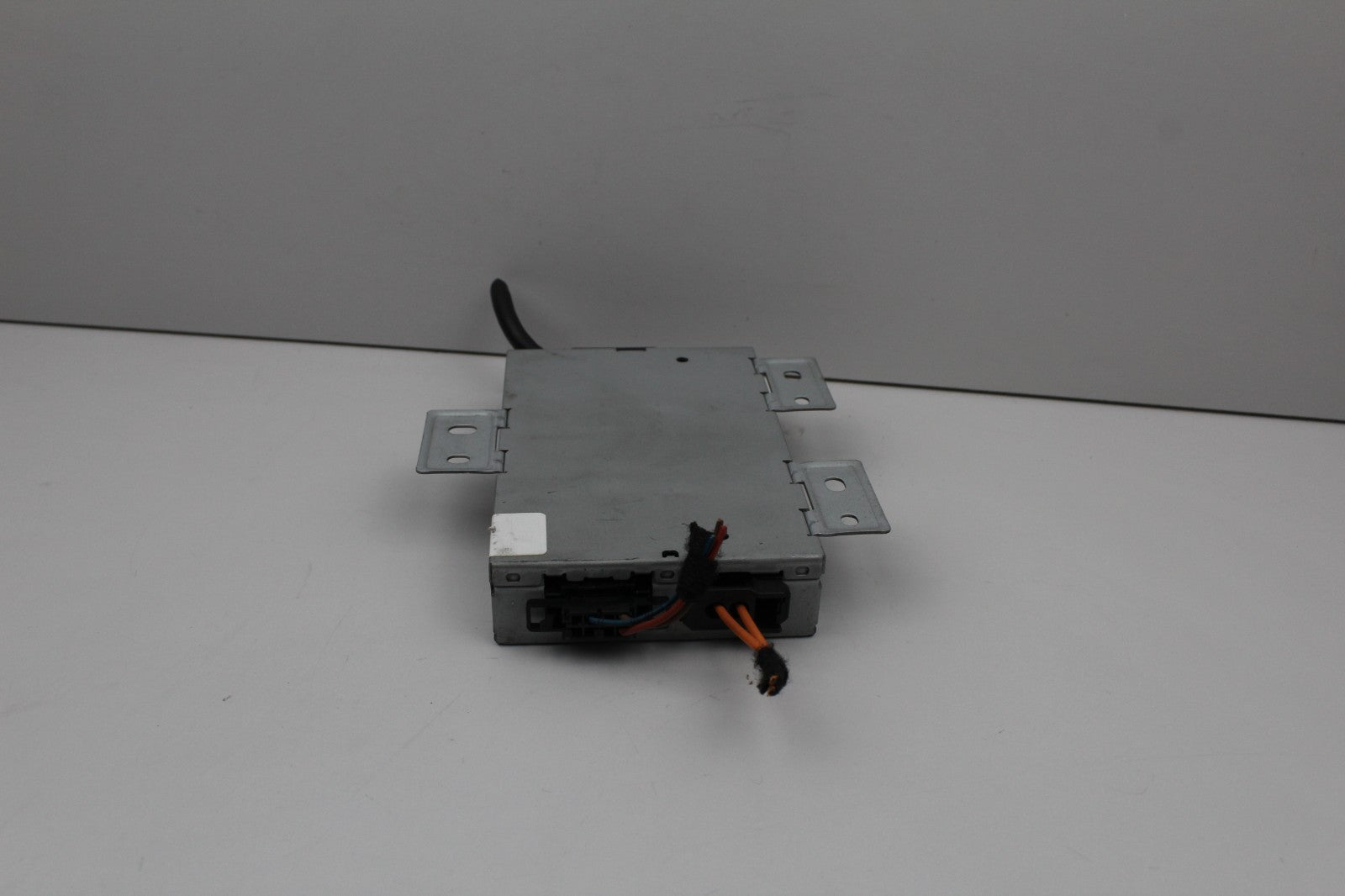 2010-13 MERCEDES E350 COMMUNICATION INTERFACE MODULE OEM A1729009302