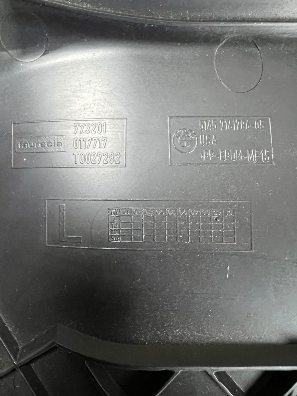 2007-2013 BMW X5 E70 Front Right Side Under Dash Lower Panel OEM 5145 716178605