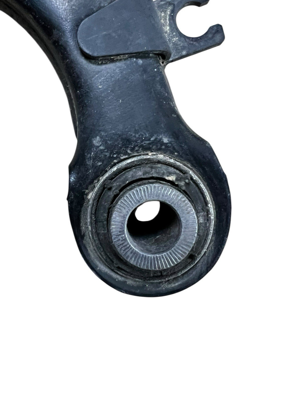 2015-2018 AUDI A3 REAR RIGHT SIDE UPPER CONTROL ARM OEM 5Q0505323D