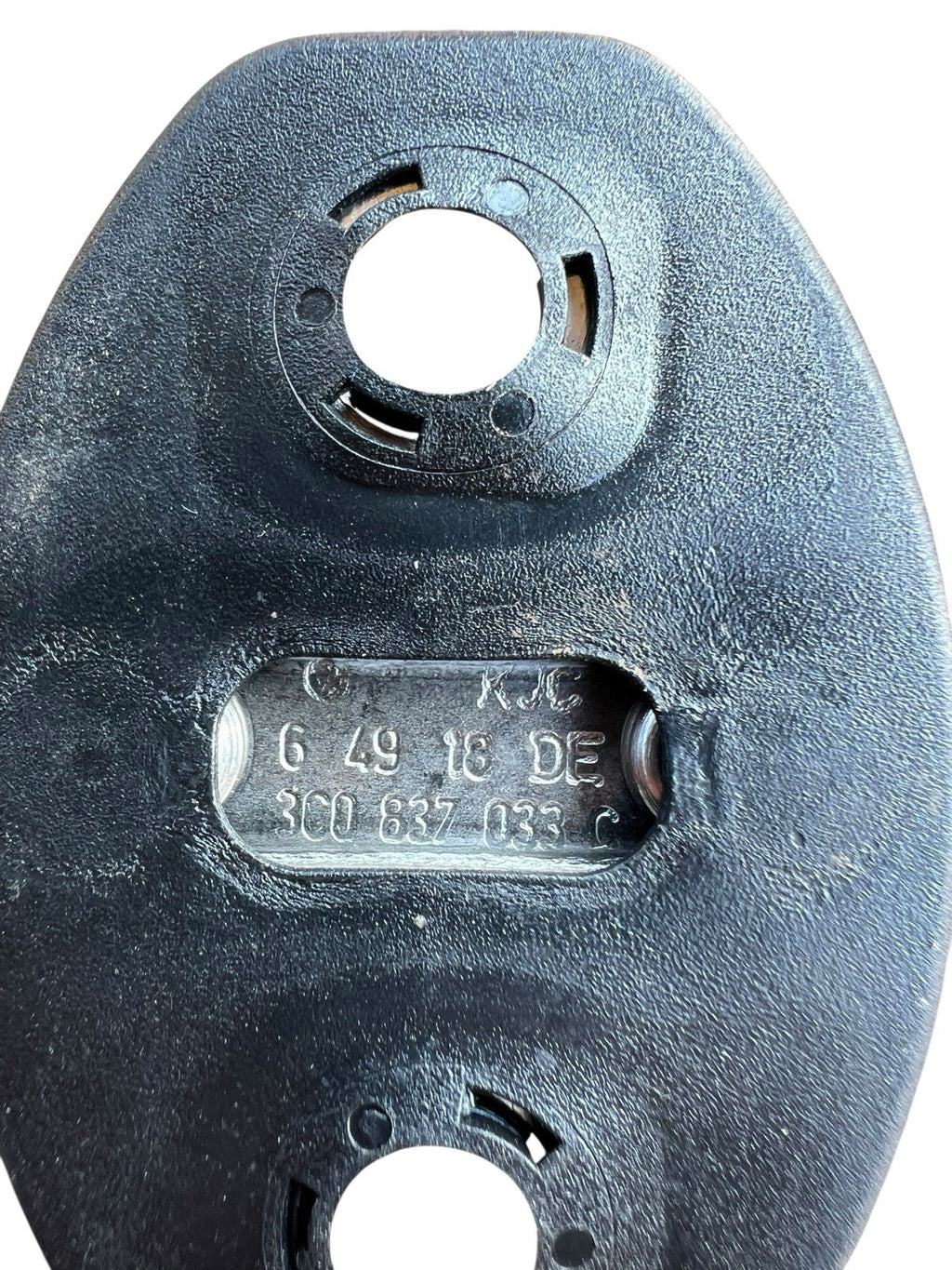 2019-21 VW Jetta Rear Left Or Right Door Lock Striker Plate OEM 3C0-837-033-C