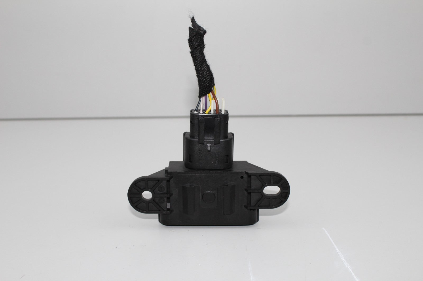 2017-2020 LINCOLN MKZ POWER CONTROL MODULE UNIT OEM HU5T14G490AF