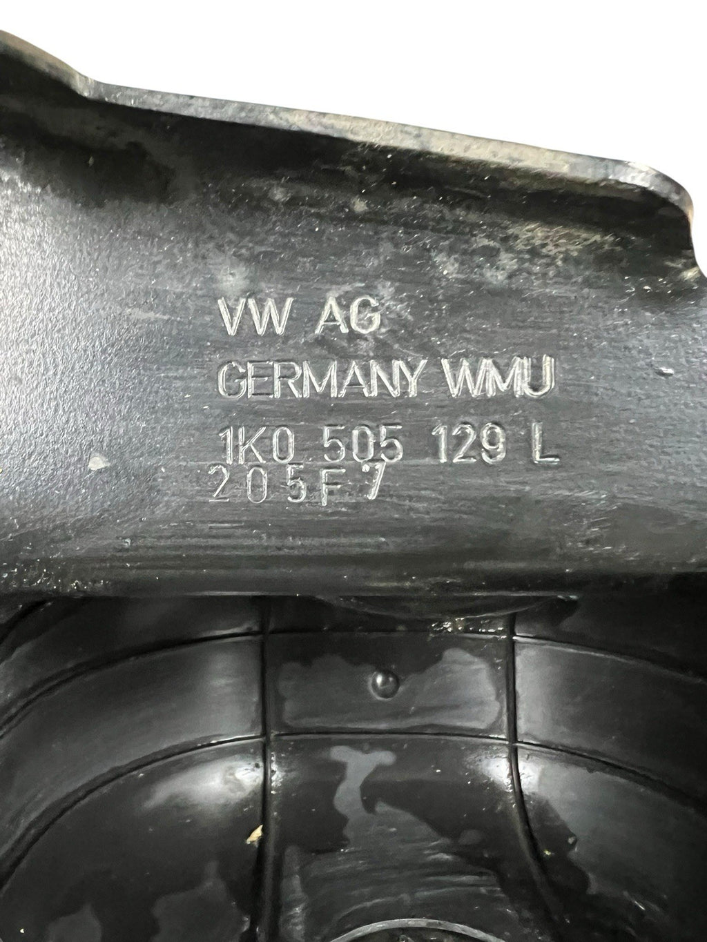 2018 Audi A3 Rear Suspension Left Bracket OEM 1k0505129