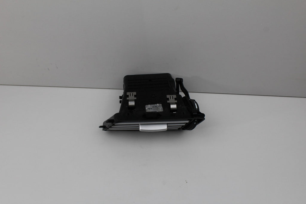 2010-13 MERCEDES E350 RIGHT SIDE DASHBOARD A/C AIR VENT OEM A2128300254
