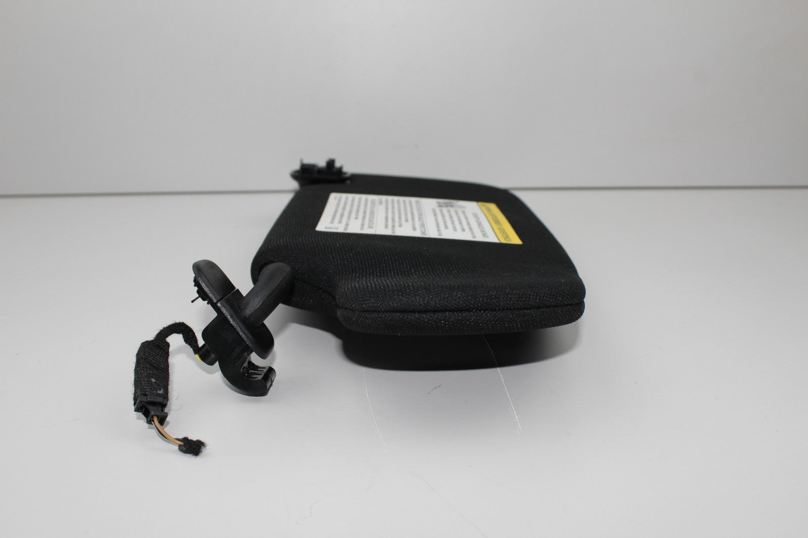 2013-20 FORD TAURUS FRONT RIGHT SIDE VISOR OEM BU5A00014DA