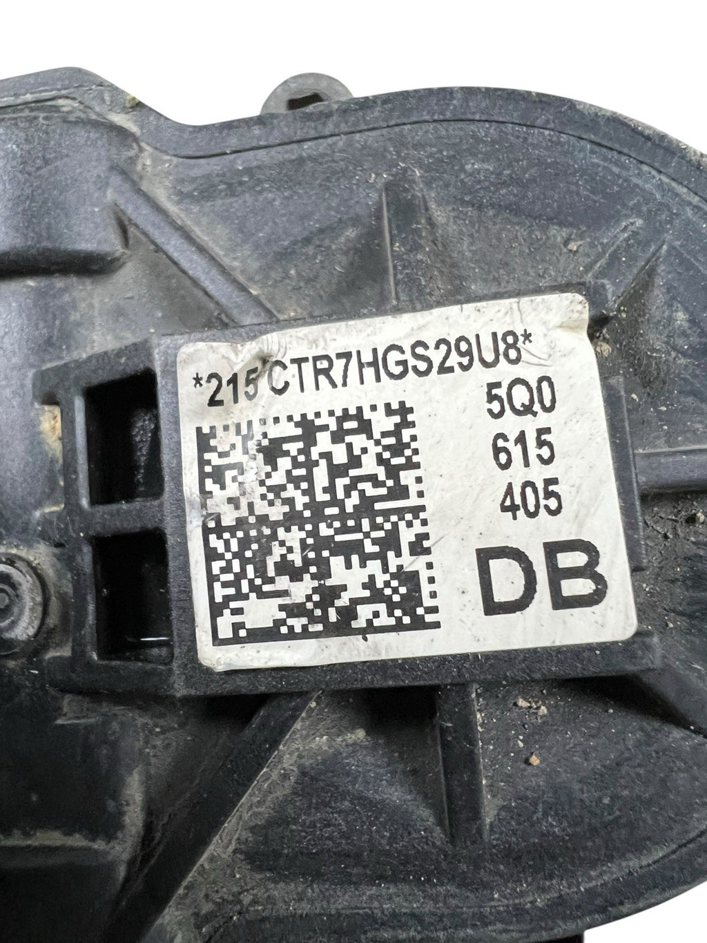 15-18 AUDI A3 REAR RIGHT PASSENGER RR BRAKE CALIPER W/ACTUATOR 5Q0615405CK OEM