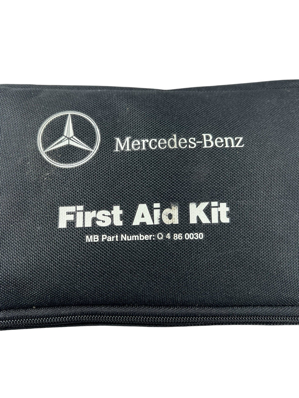 OEM Mercedes Benz First Aid Kit Quick Guide OEM  Q 4 86 0030