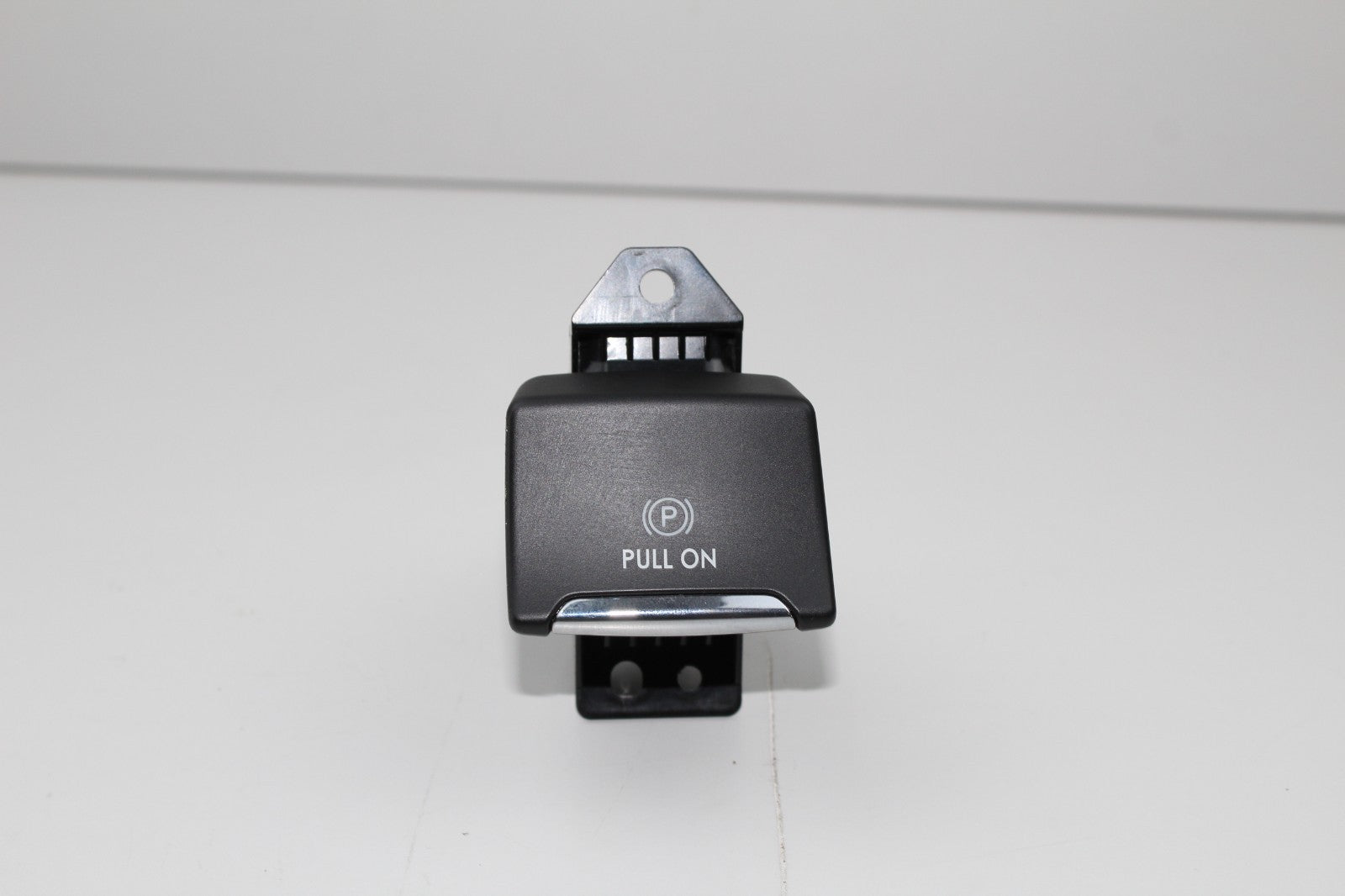 2017 LINCOLN MKZ ELECTRONIC PARKING BRAKE CONTROL SWITCH OEM HP5T2B623