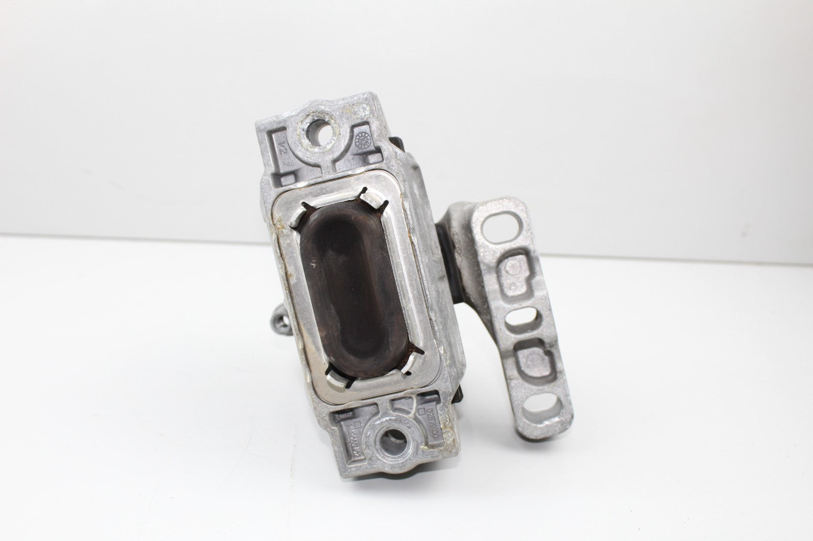 2010-14 VOLKSWAGEN Engine Motor Mount OEM 1K0199262CN 