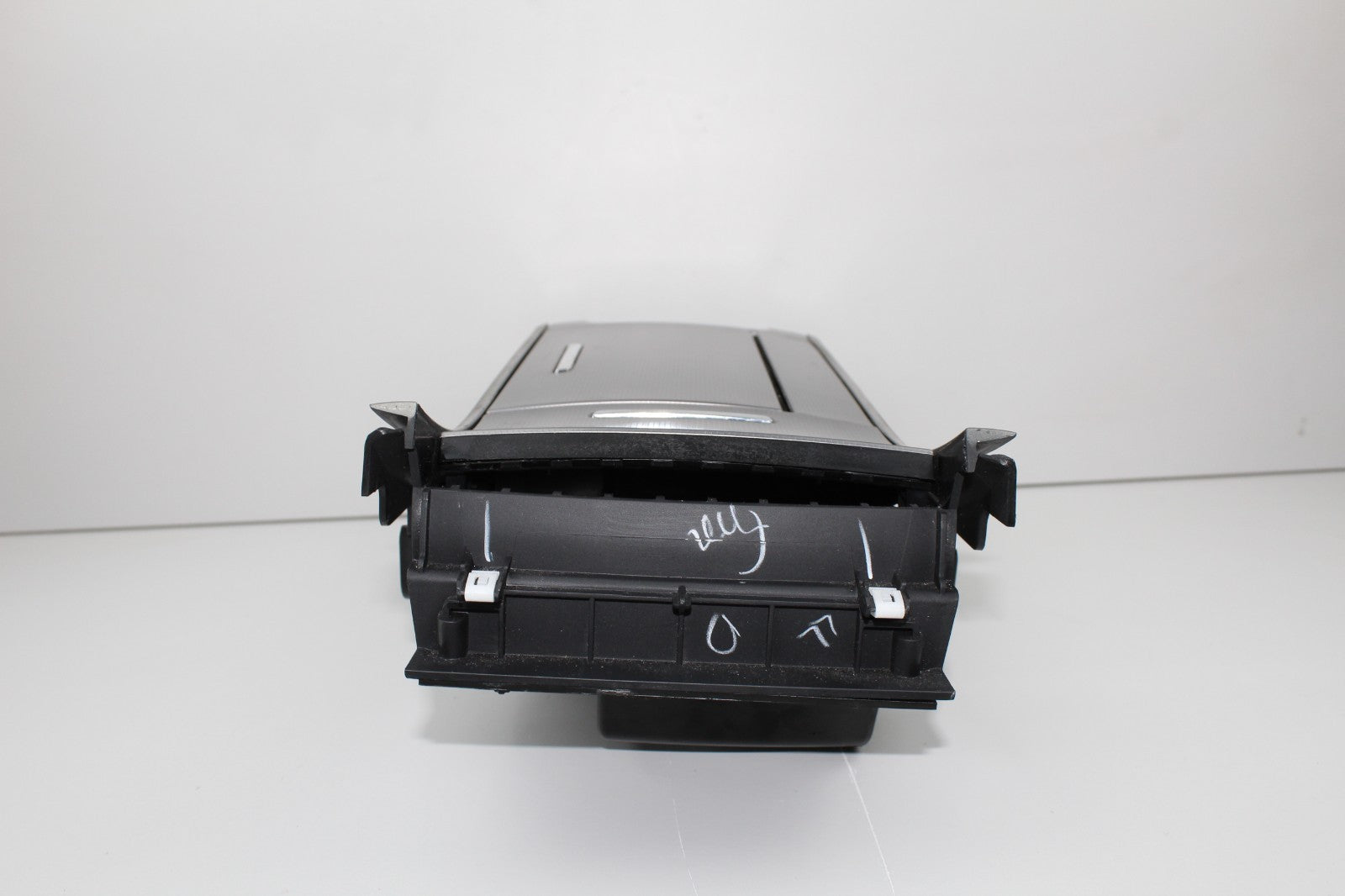 2013-20 LINCOLN MKZ CENTER CONSOLE CUPHOLDER OEM HP53FR045P26A
