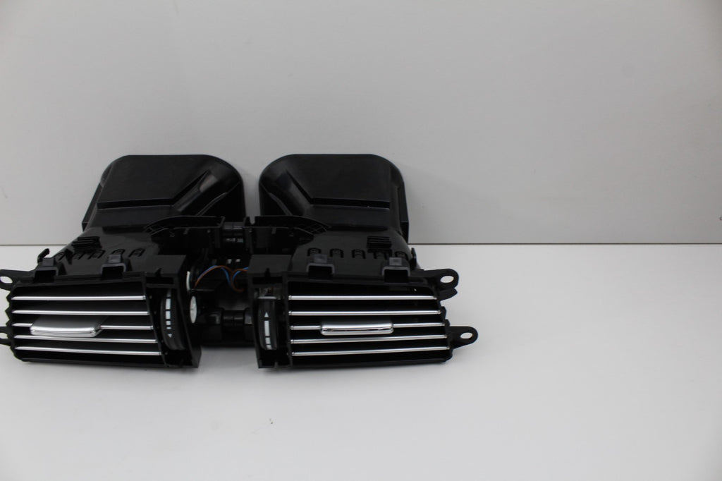 2010-13 MERCEDES E350 CENTER DASH AIR VENT GRILLE OEM A2128302554