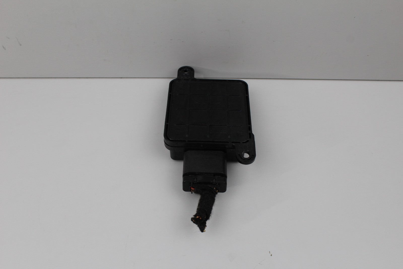 2010-13 MERCEDES E350 SEAT OCCUPANCY MODULE OEM 2129015301