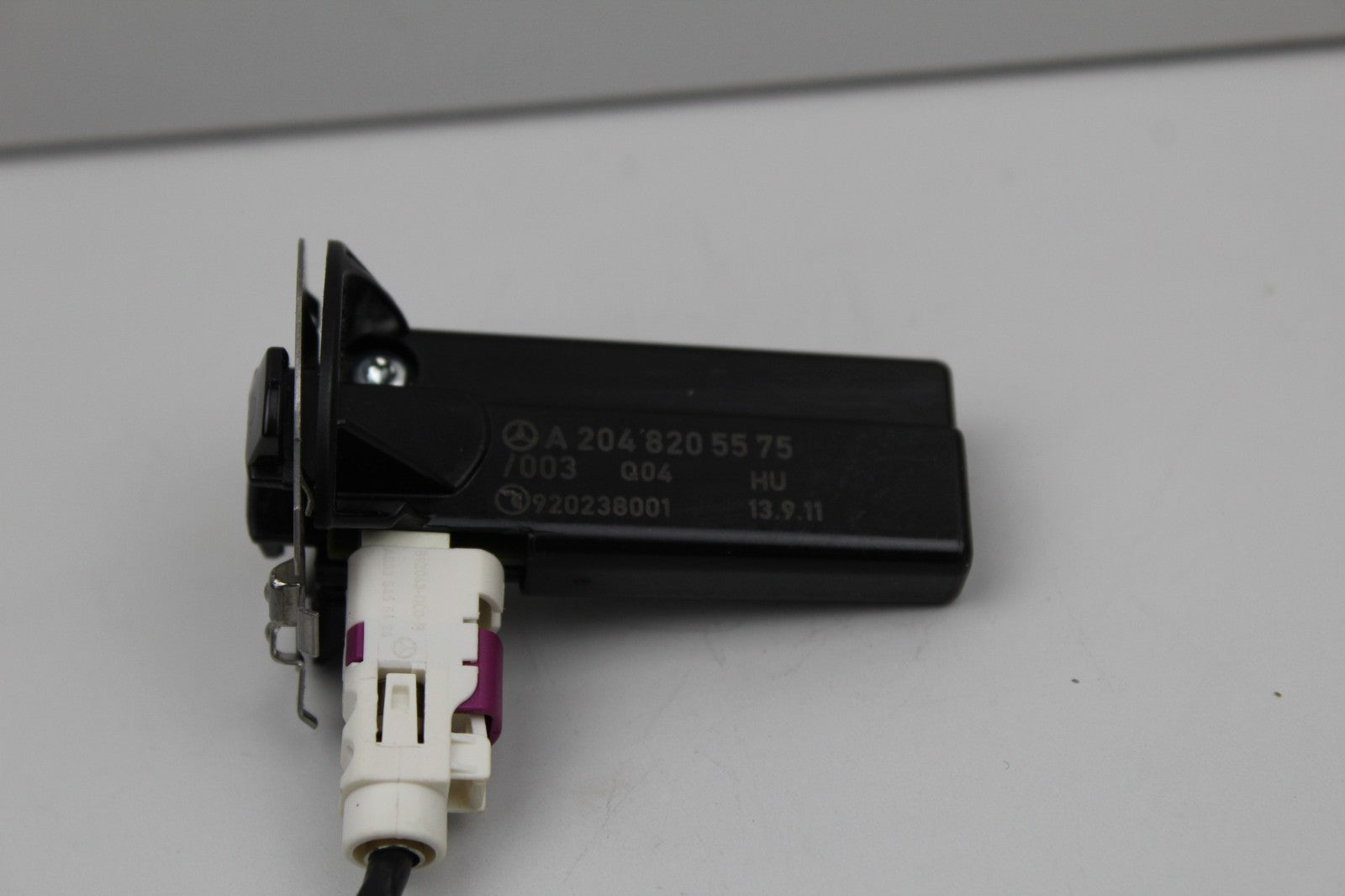 2010-2016 Mercedes-Benz W212 E350 Emergency Call Antenna Amplifier Module OEM