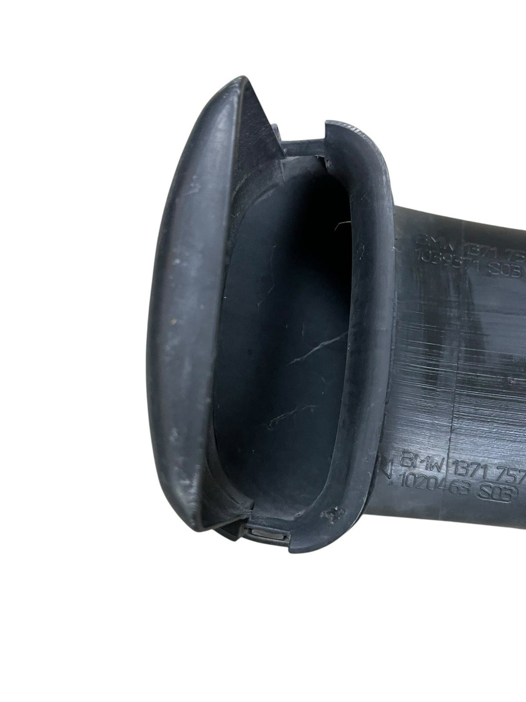11-13 BMW E70 X5  ENGINE AIR INTAKE DUCT ASSEMBLY HOSE OEM 13717571344