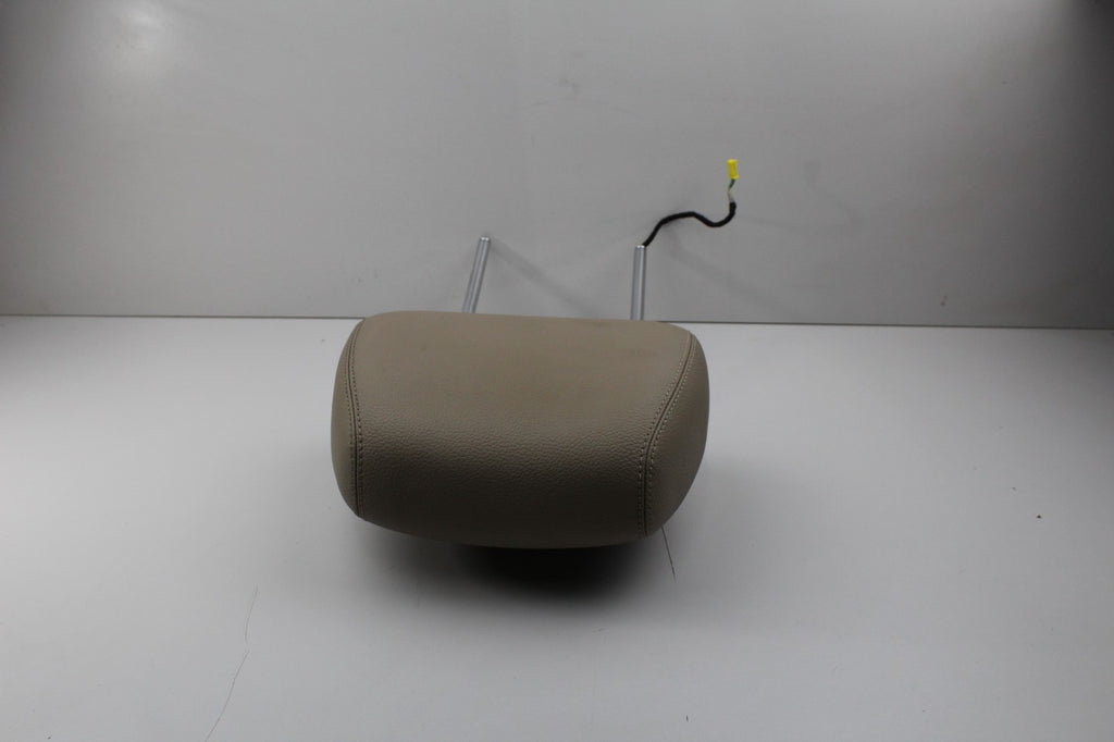 2010-16 MERCEDES E350 HEAD REST LIGHT BROWN OEM OEM 
