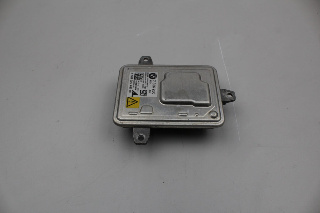 2011-13 BMW XENON HEADLIGHT BALLAST OEM 7356250