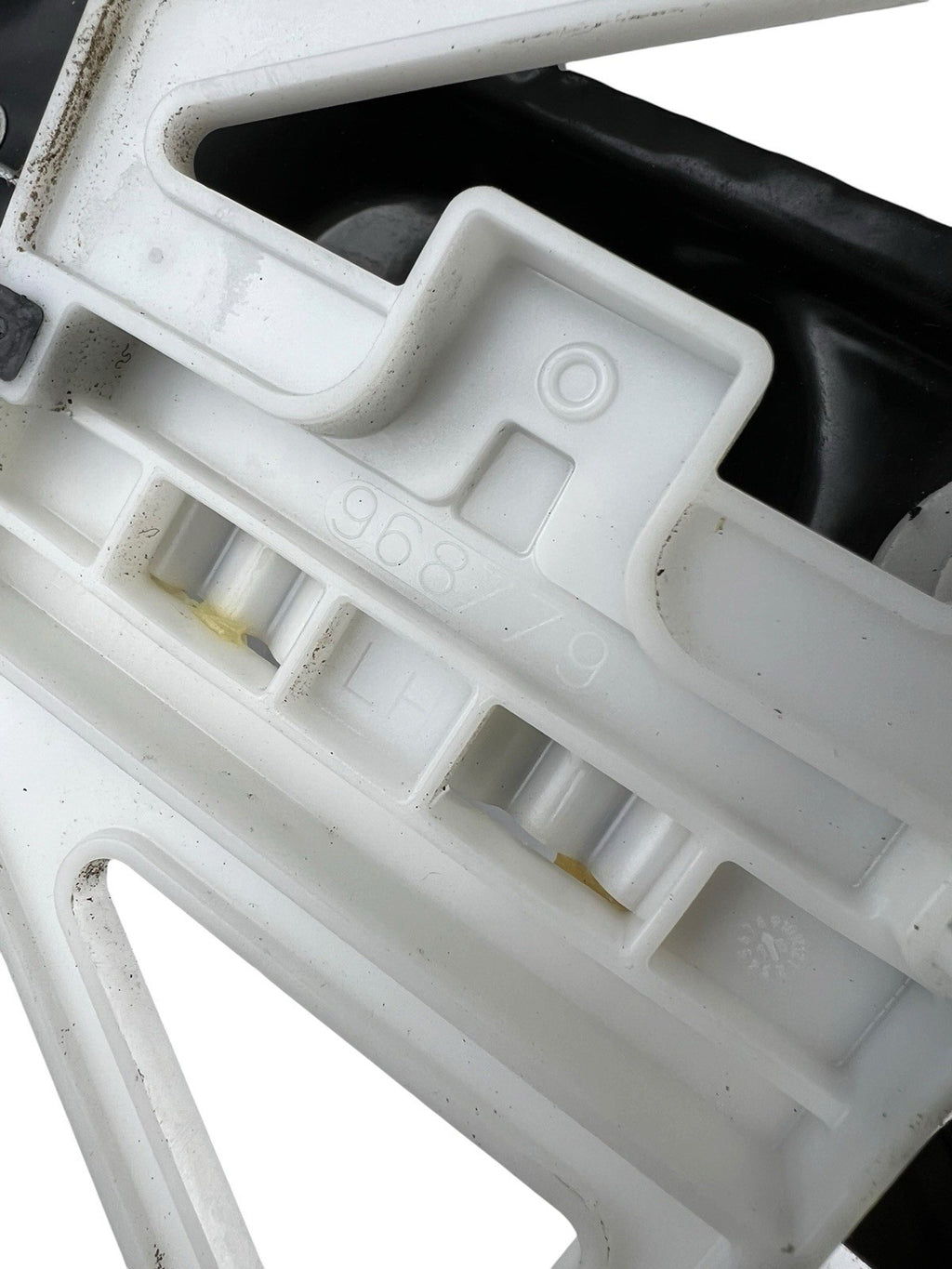 ✅2013-2019 FORD TAURUS REAR LEFT SIDE WINDOW REGULATOR OEM 968779