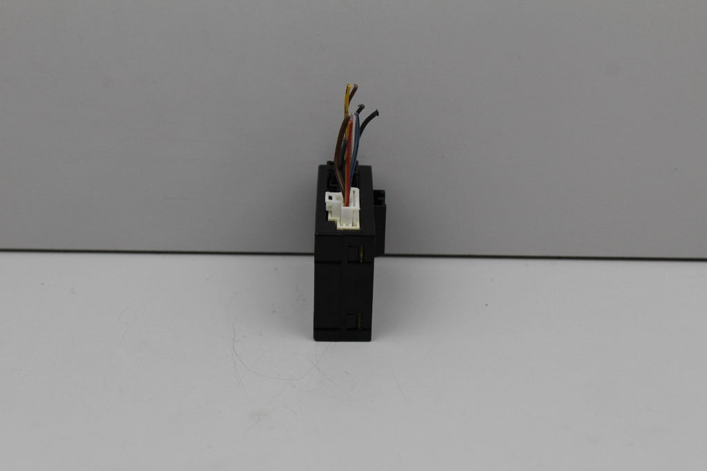 10-16 Mercedes E350 Rear View Backup Camera Control Module Unit OEM A2128270006